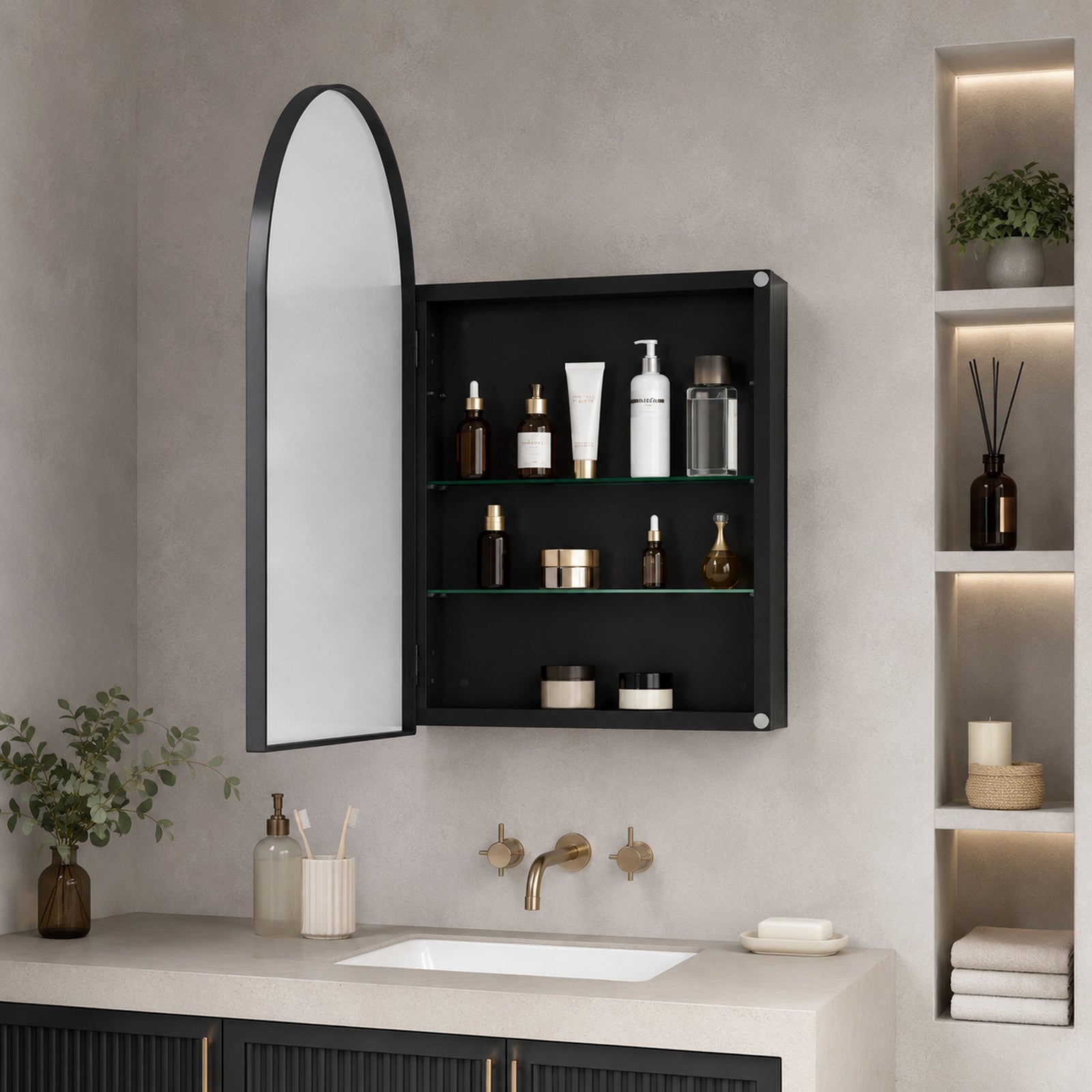 91x61x12 cm Black Arched Bathroom Mirror Medicine Cabinet, Recessed or Wall-Mounted, Metal Framed Bathroom Storage with Adjustable Shelves